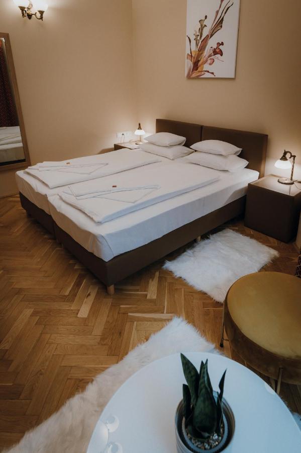 Dozsa Apartmán